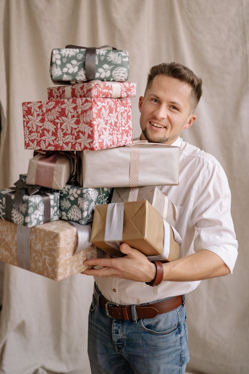 best man gift, birthday gift for man, christmas gift for man, men who have everything, valentine gift for man, what gift for a man, mens birthday ideas, mens christmas ideas