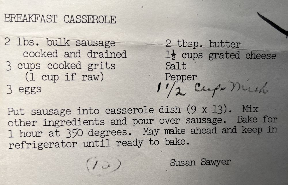 christmas casserole, breakfast casserole, grits casserole, grits and sausage casserole